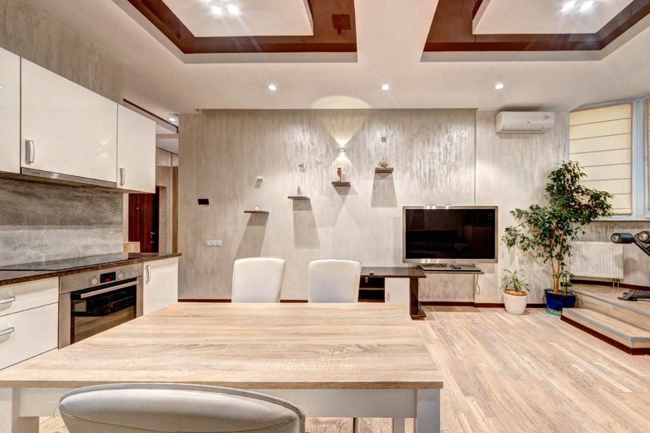 Apartments Near Kiev Botanical Garden Ym.Hryshka ภายนอก รูปภาพ